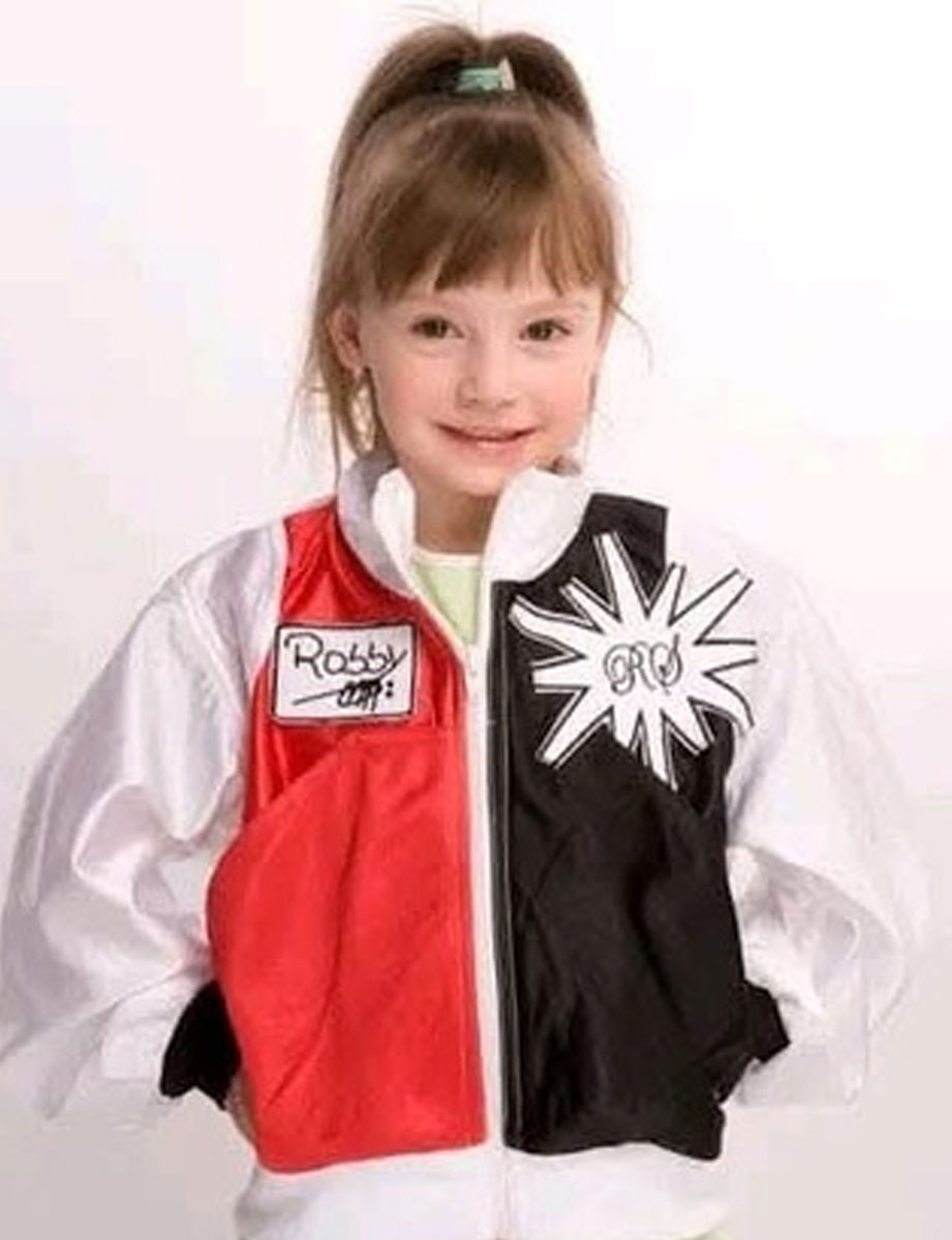 Amelie White